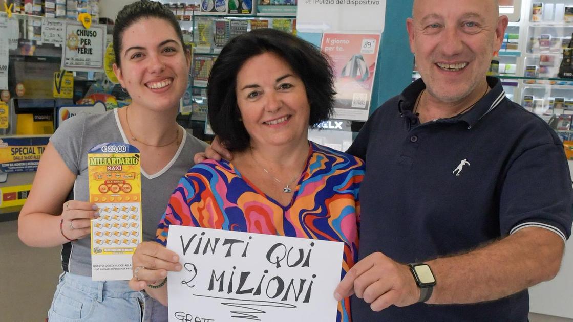 Festa in ricevitoria. Vinti 2 milioni al Gratta e Vinci