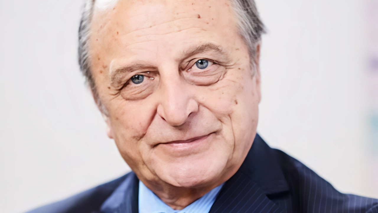 Il neurologo Giancarlo Comi, figura di spicco nella ricerca sulla sclerosi multipla, viene ricordato per il suo contributo alla scienza e alla cura dei pazienti. La sua improvvisa scomparsa lascia un vuoto nel mondo della medicina. Il neurologo Giancarlo Comi, figura di spicco nella ricerca sulla sclerosi multipla, viene ricordato per il suo contributo alla scienza e alla cura dei pazienti. La sua improvvisa scomparsa lascia un vuoto nel mondo della medicina.