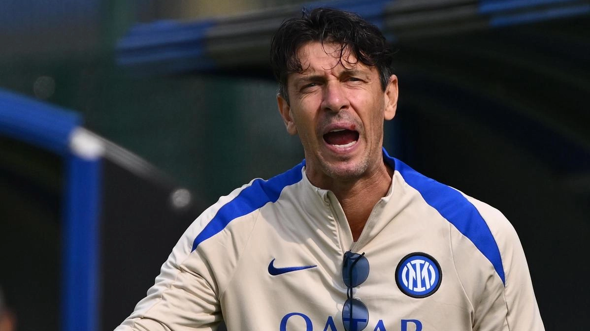 Beppe Marotta ha dato i crismi dell’ufficialità: l’Inter sta lavorando al progetto dell’Under 23 e a breve avvierà l’iter per... Beppe Marotta ha dato i crismi dell’ufficialità: l’Inter sta lavorando al progetto dell’Under 23 e a breve avvierà l’iter per...