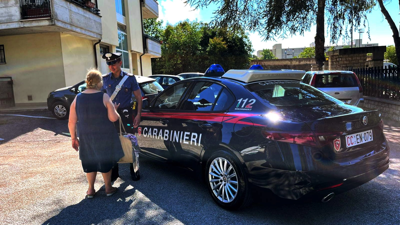 La donna con le urla ha svegliato i residenti che abitano vicino alla sua villetta La donna con le urla ha svegliato i residenti che abitano vicino alla sua villetta