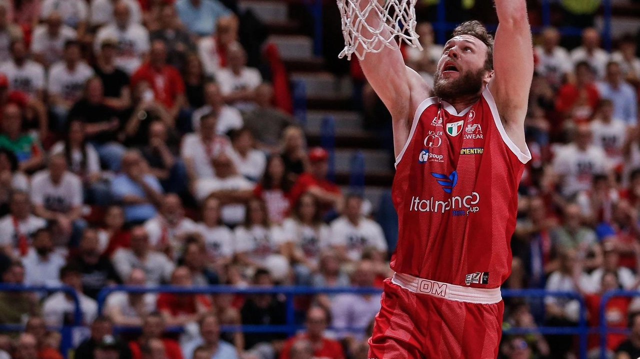 Allenatore di club e Nazionali, ma anche commentatore Tv: "Che bello vedere a Parigi LeBron James e Curry" Allenatore di club e Nazionali, ma anche commentatore Tv: "Che bello vedere a Parigi LeBron James e Curry"