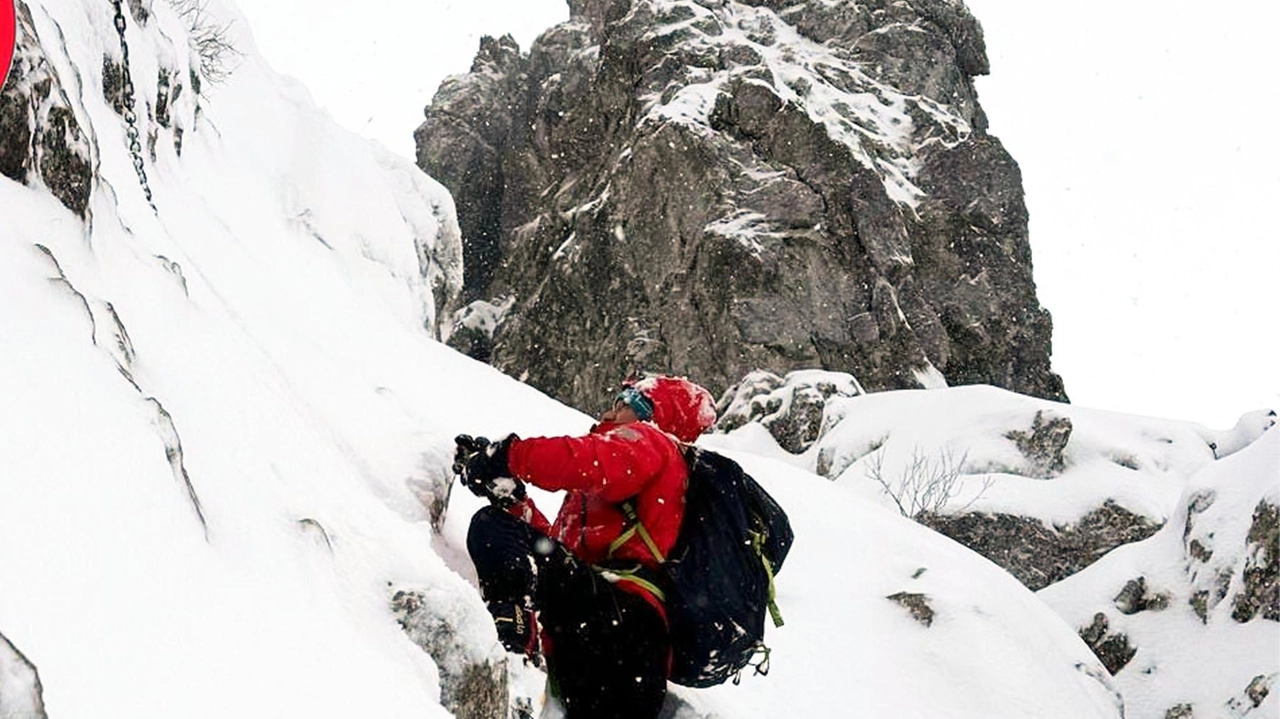 Una raccolta fondi per ringraziare i soccorritori che hanno cercato Cristian e Paolo, i due escursionisti brianzoli di 48... Una raccolta fondi per ringraziare i soccorritori che hanno cercato Cristian e Paolo, i due escursionisti brianzoli di 48...