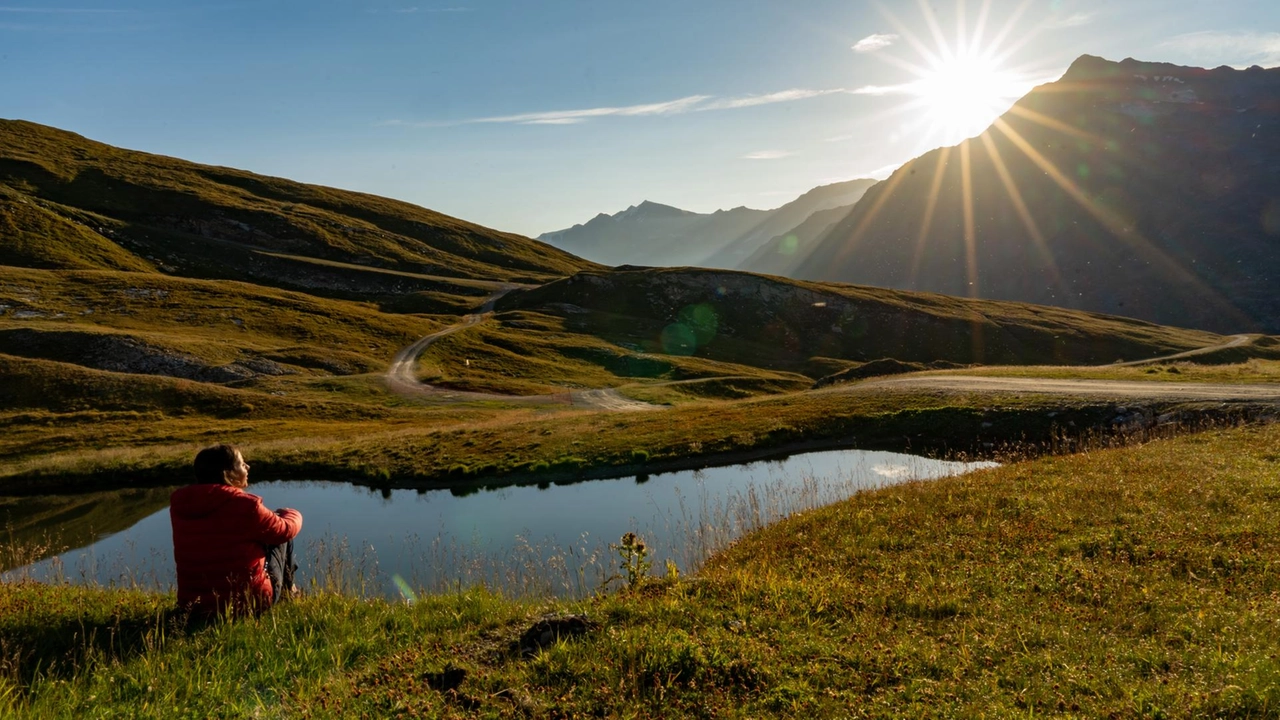 Dal 5 luglio al 7 settembre, con l'apertura degli impianti di Santa Caterina Valfurva e Cima Piazzi, si potrà tornare a camminare in alta quota anche nelle altre valli del comprensorio di Bormio (Credits: Enrico Pozzi).