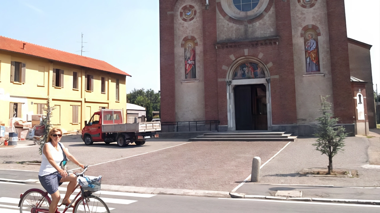 Un villaggio medievale e il duello in armatura nella frazione di Magenta Un villaggio medievale e il duello in armatura nella frazione di Magenta