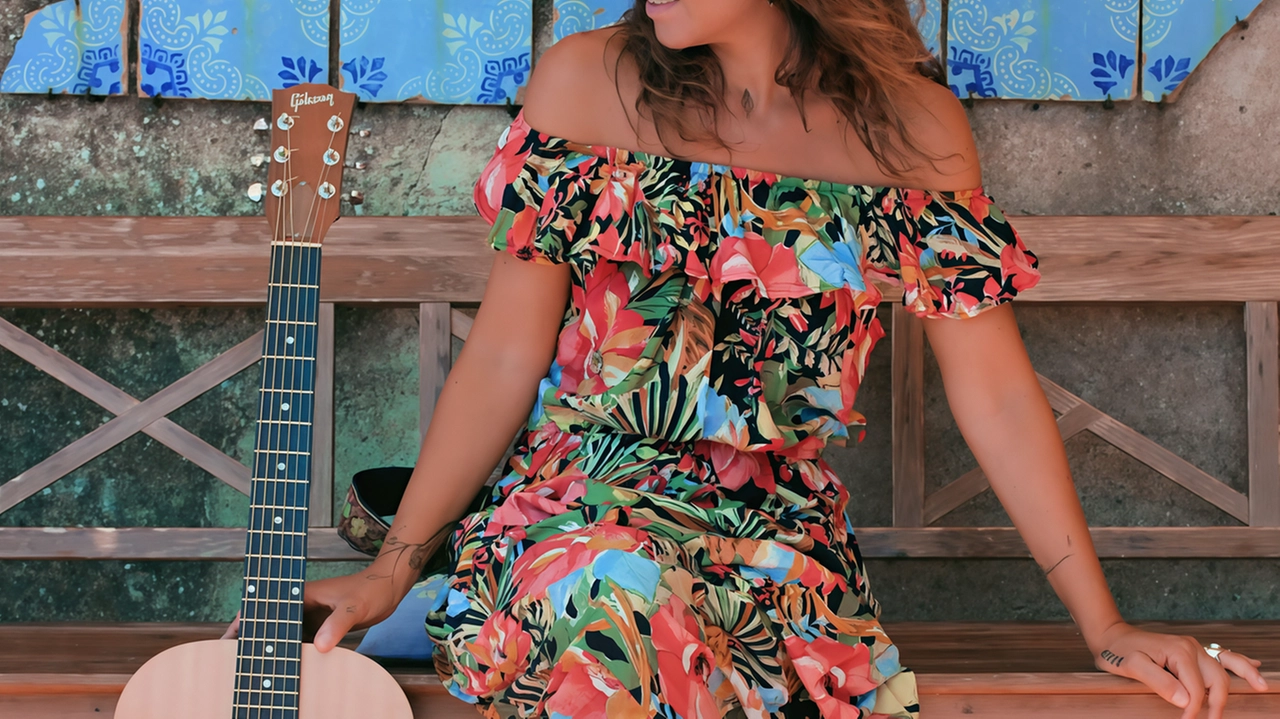 La scrittrice e musicista Federica Ottombrino porta il suo lavoro a Verano. Dalla scoperta in una antica villa a un percorso artistico tutto al femminile. La scrittrice e musicista Federica Ottombrino porta il suo lavoro a Verano. Dalla scoperta in una antica villa a un percorso artistico tutto al femminile.
