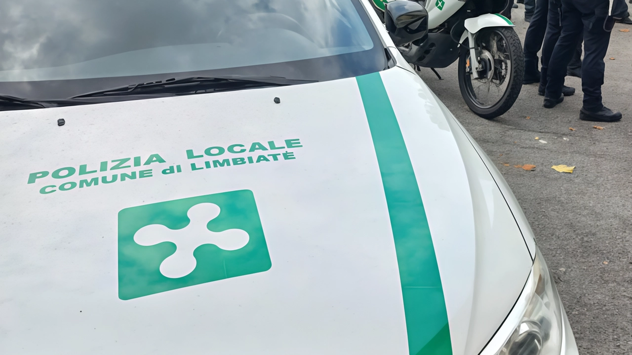 Altri 45mila euro investiti dal Pirellone per pattuglie straordinarie nelle Groane Limbiate ha firmato come ente capofila Altri 45mila euro investiti dal Pirellone per pattuglie straordinarie nelle Groane Limbiate ha firmato come ente capofila