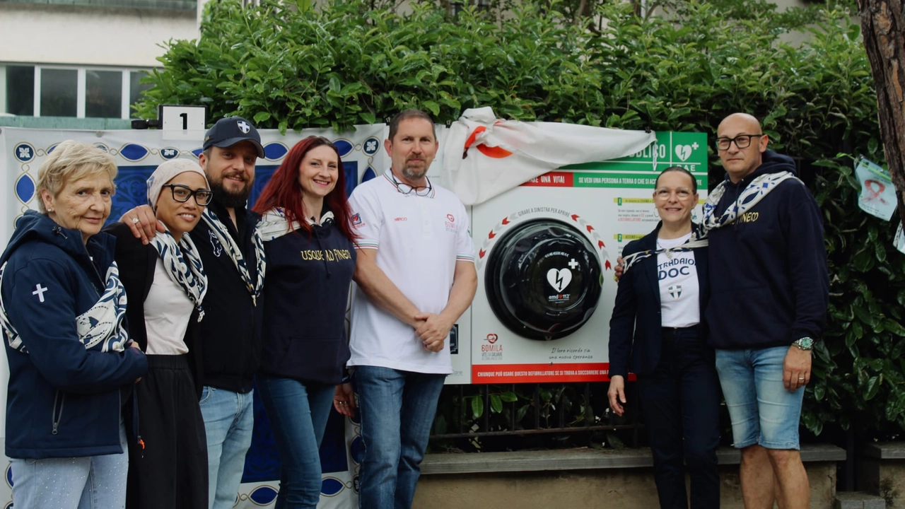 L’inaugurazione di un Dae installato con il supporto di Sessantamilavitedasalvare L’inaugurazione di un Dae installato con il supporto di Sessantamilavitedasalvare