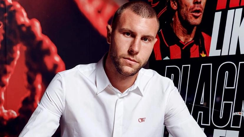 Strahinja Pavlović,23 anni Strahinja Pavlović,23 anni