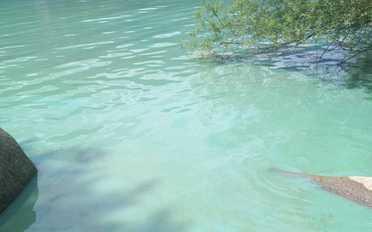 il lago d8217idro si colora segnalazioni in regione si faccia chiarezza