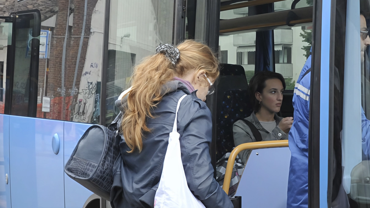 Taglio delle corse e autobus pieni, «ora basta» Taglio delle corse e autobus pieni, «ora basta»