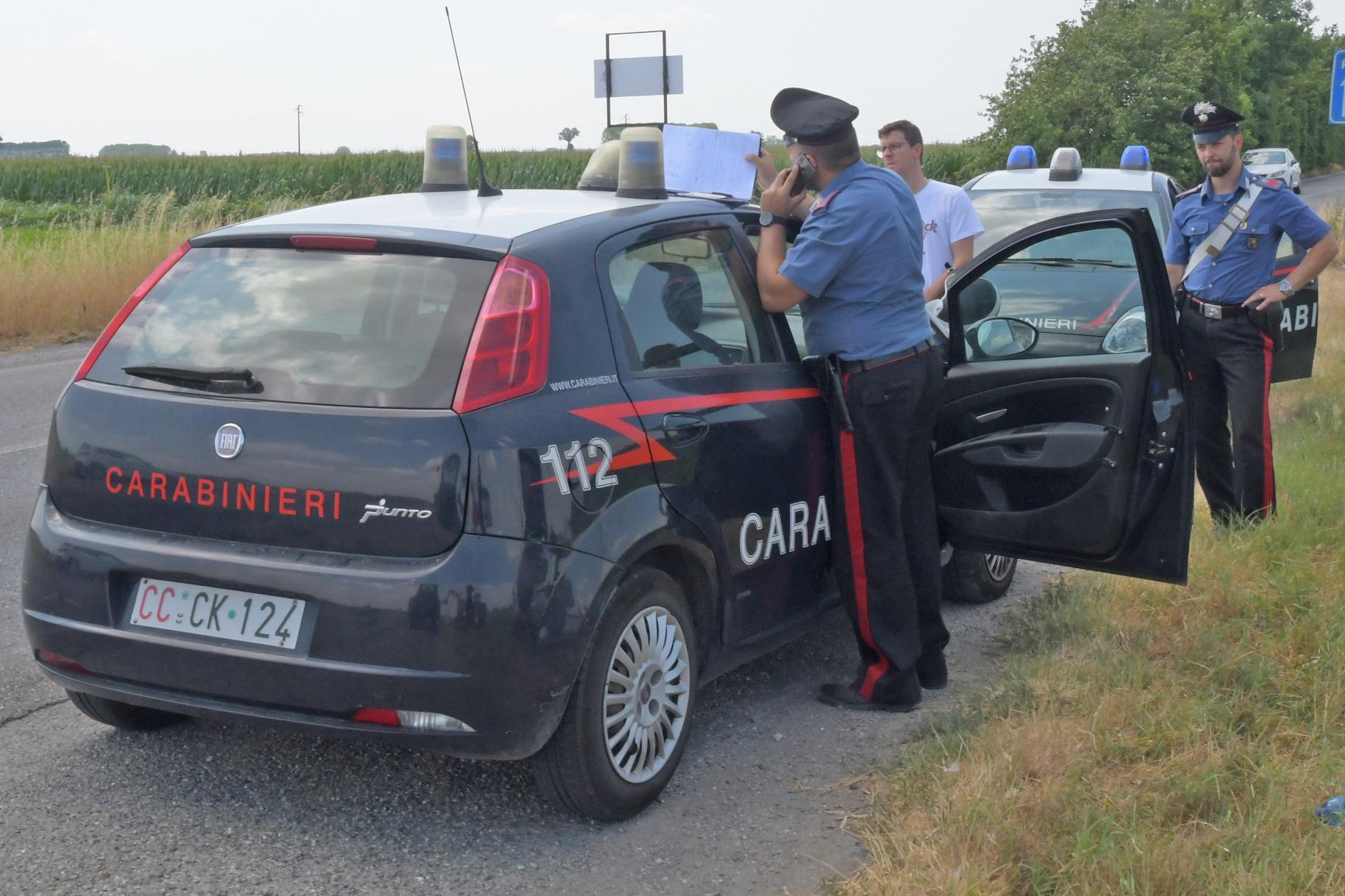 dal diverbio per vecchi rancori famigliari alla coltellata feroce corpo a corpo zio nipote