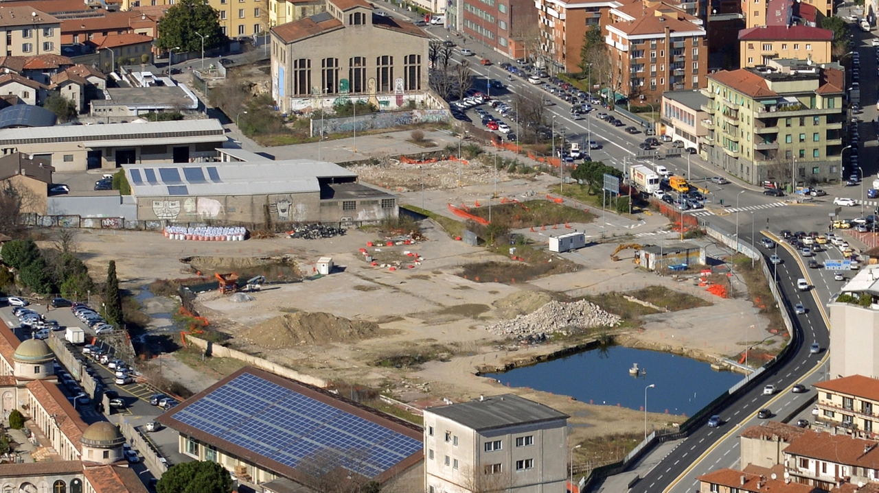 A diciotto anni dalla demolizione l’area della Ticosa di Como è ancora al centro di progetti di recupero A diciotto anni dalla demolizione l’area della Ticosa di Como è ancora al centro di progetti di recupero