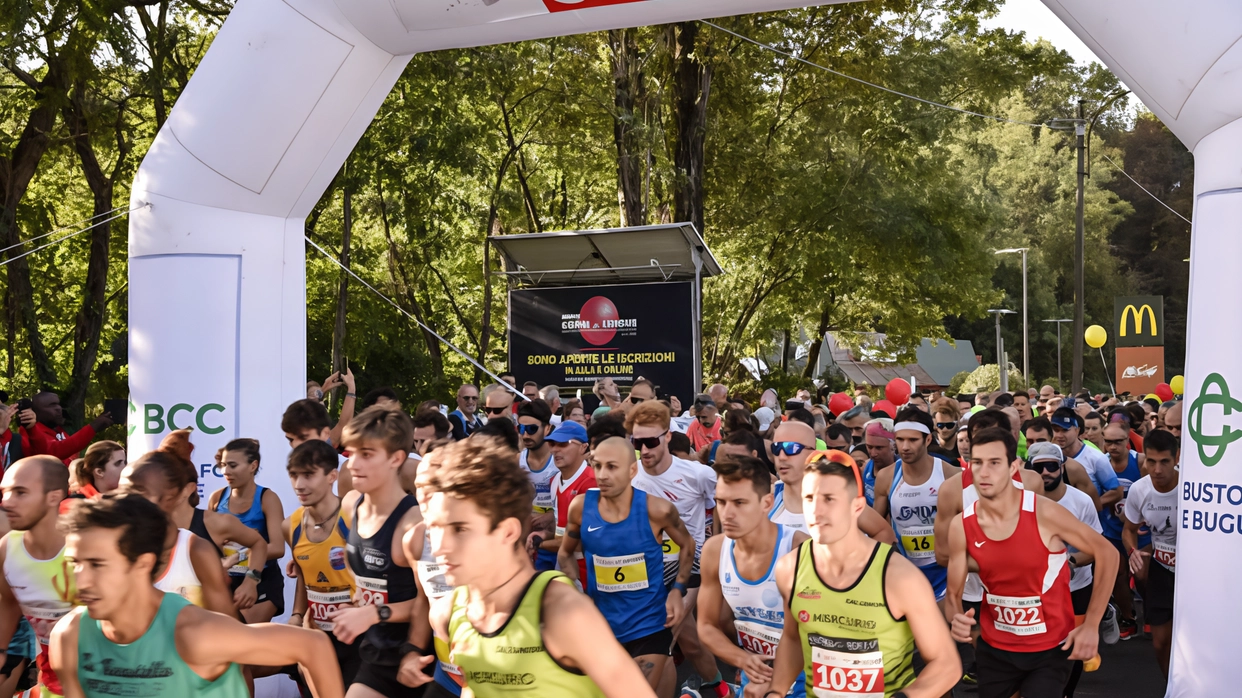 La quarta edizione della Varese City Run si terrà dal 11 al 13 ottobre, con varie attività sportive e culturali. Il culmine sarà domenica con diverse gare, promuovendo lo sport e la socialità per tutte le età. La quarta edizione della Varese City Run si terrà dal 11 al 13 ottobre, con varie attività sportive e culturali. Il culmine sarà domenica con diverse gare, promuovendo lo sport e la socialità per tutte le età.