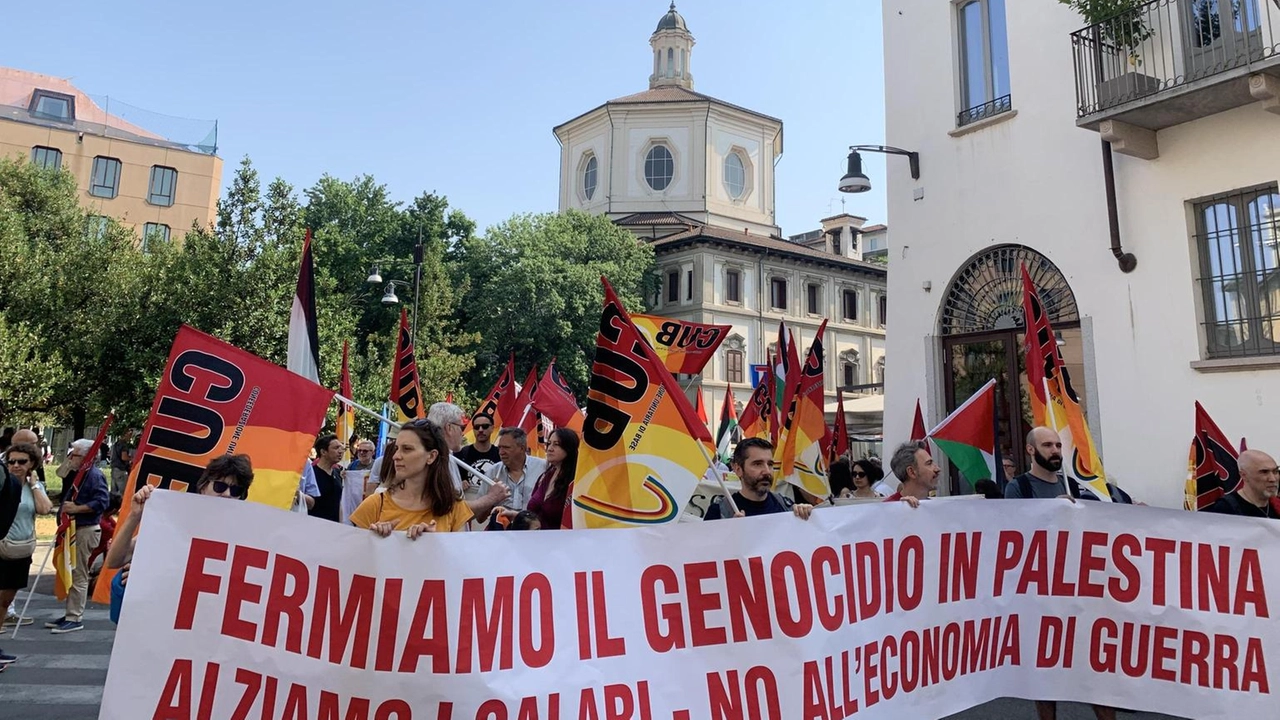 Disagi nei trasporti per sciopero generale dei sindacati di base Disagi nei trasporti per sciopero generale dei sindacati di base