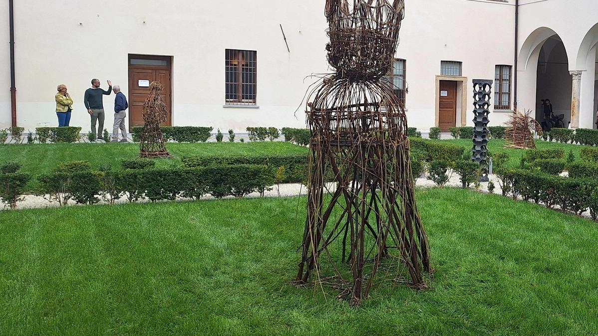 Una delle opere in esposizione in via Fanfulla La mostra sarà visitabile fino al 27 ottobre Una delle opere in esposizione in via Fanfulla La mostra sarà visitabile fino al 27 ottobre