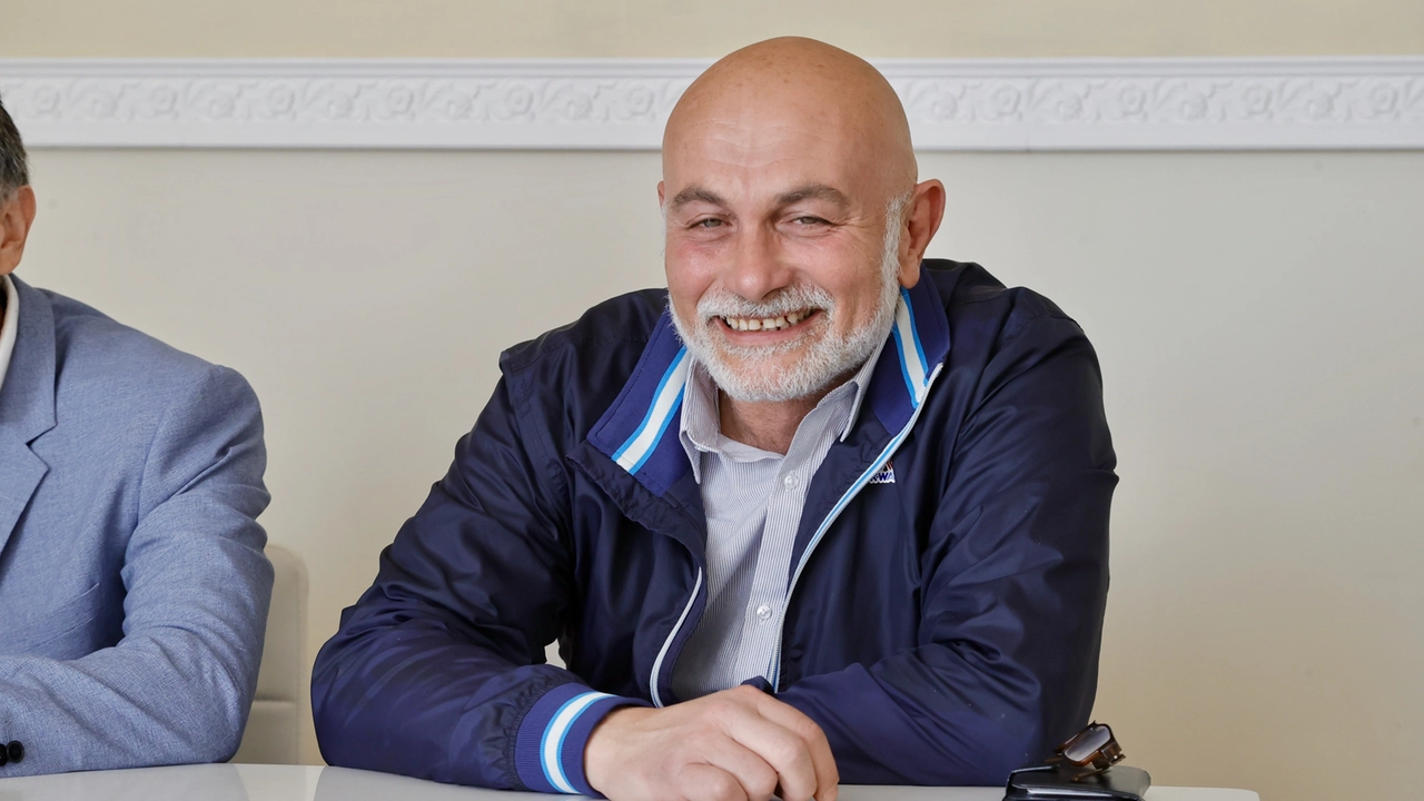 A Piero Marco Pizzi 54 anni sono stati espressi messaggi di vicinanza anche dal mondo politico verso il quale non è mai stato tenero