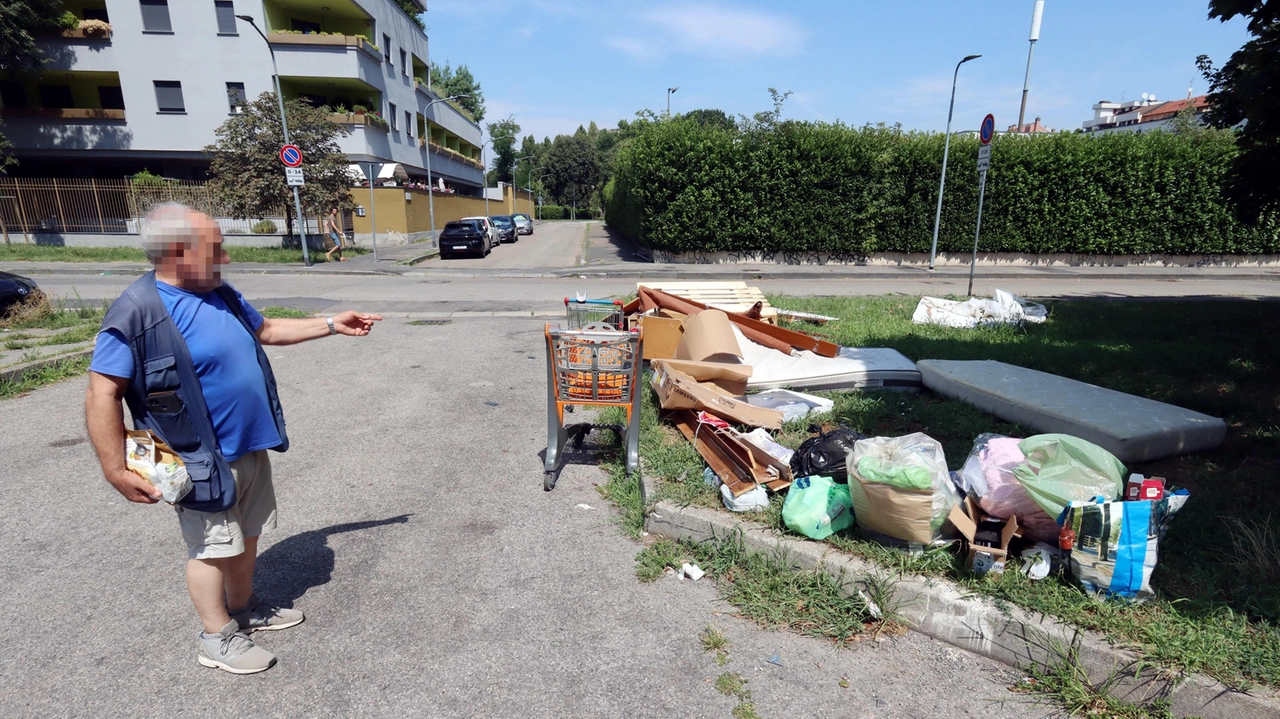 Cantine e box, nel complesso delle vie Villani e Giuffrè gestito da MM, sono ricovero per disperati Cantine e box, nel complesso delle vie Villani e Giuffrè gestito da MM, sono ricovero per disperati