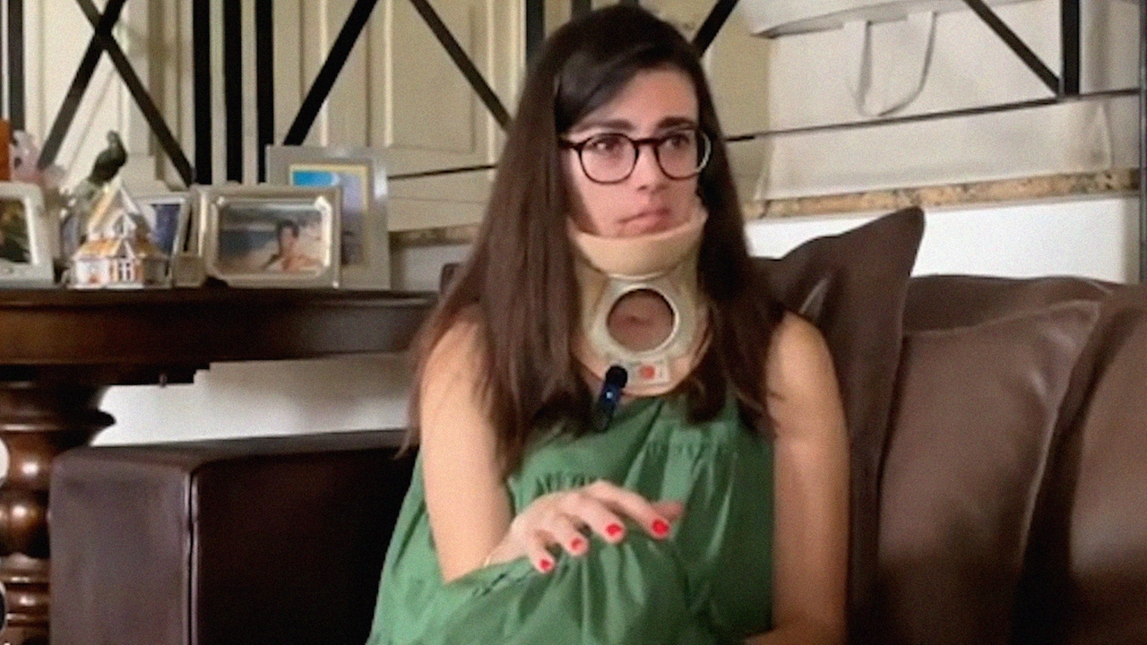 Lavinia Limido, intervistata da La Prealpina, riporta ancora con i segni dell'aggressione subita dall'ex marito il 5 maggio scorso