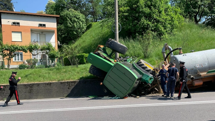 Il trattore ribaltato Il trattore ribaltato