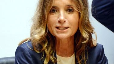 Stefania Marrazzo, nuova questore di Lecco, con 31 anni di servizio nella Polizia di Stato, porta avanti la sua passione per il mestiere di poliziotto con determinazione e sensibilità, sottolineando l'importanza della prevenzione e del controllo del territorio nella città. Stefania Marrazzo, nuova questore di Lecco, con 31 anni di servizio nella Polizia di Stato, porta avanti la sua passione per il mestiere di poliziotto con determinazione e sensibilità, sottolineando l'importanza della prevenzione e del controllo del territorio nella città.
