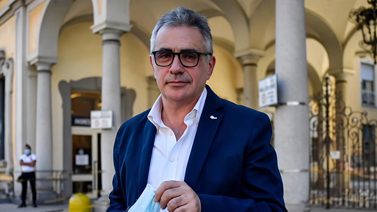 Il virologo milanese Fabrizio Pregliasco Il virologo milanese Fabrizio Pregliasco