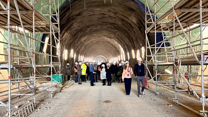 Sea Aeroporti di Milano e Ferrovienord hanno celebrato la collaborazione lunga 15 anni per realizzare infrastrutture strategiche per integrare Malpensa alla ferrovia Sea Aeroporti di Milano e Ferrovienord hanno celebrato la collaborazione lunga 15 anni per realizzare infrastrutture strategiche per integrare Malpensa alla ferrovia