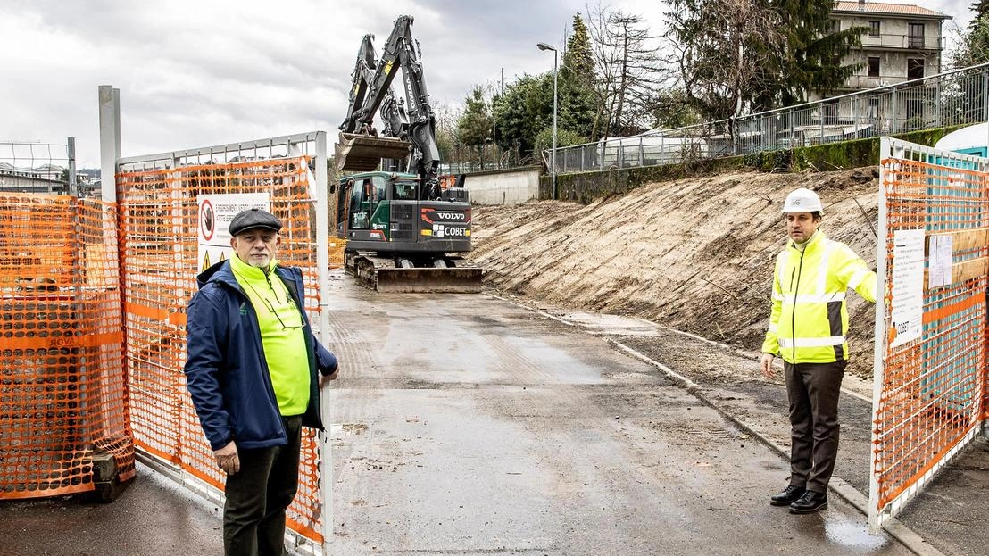 Il cantiere in corso Europa. Oltre all’avvio dei lavori è arrivata la buona notizia La realizzazione del nuovo impianto ha trovato la copertura finanziaria completa Il cantiere in corso Europa. Oltre all’avvio dei lavori è arrivata la buona notizia La realizzazione del nuovo impianto ha trovato la copertura finanziaria completa