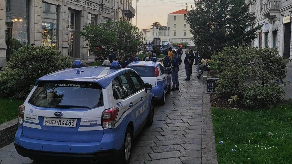 Molesta ragazzina in centro. Arrestato uomo di 53 anni Molesta ragazzina in centro. Arrestato uomo di 53 anni