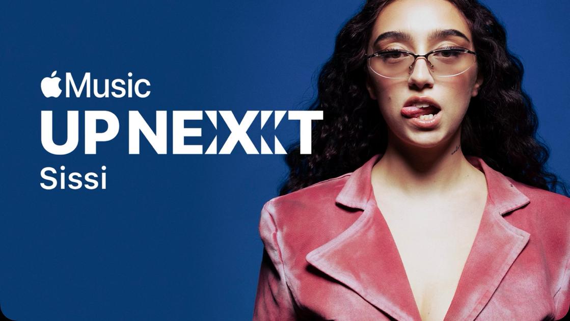 Vi ricordate di Sissi (ex di X Factor e Amici)? La comasca Silvia Cesana è stata scelta da Apple per Up Next Italia