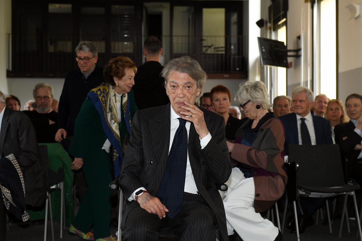 massimo moratti la notte della paura dalla crisi respiratoria al ricovero d8217urgenza per polmonite 200 stato intubato