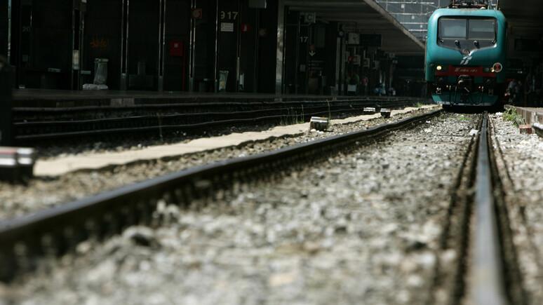 tragedia a cadorago giovane di 24 anni travolta e uccisa dal treno