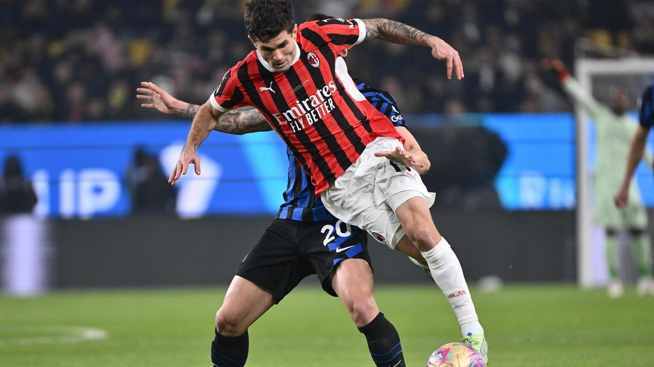 Christian Pulisic (26 anni) in azione durante la finale con l’Inter di Supercoppa vinta dai rossoneri Lo statunitense ha già segnato due gol nei derby Christian Pulisic (26 anni) in azione durante la finale con l’Inter di Supercoppa vinta dai rossoneri Lo statunitense ha già segnato due gol nei derby