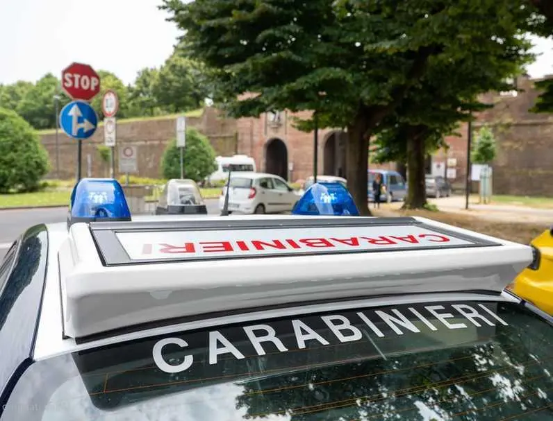 Droga a Sirmione, due pusher arrestati e indagine per capire da dove arriva la droga sul Garda