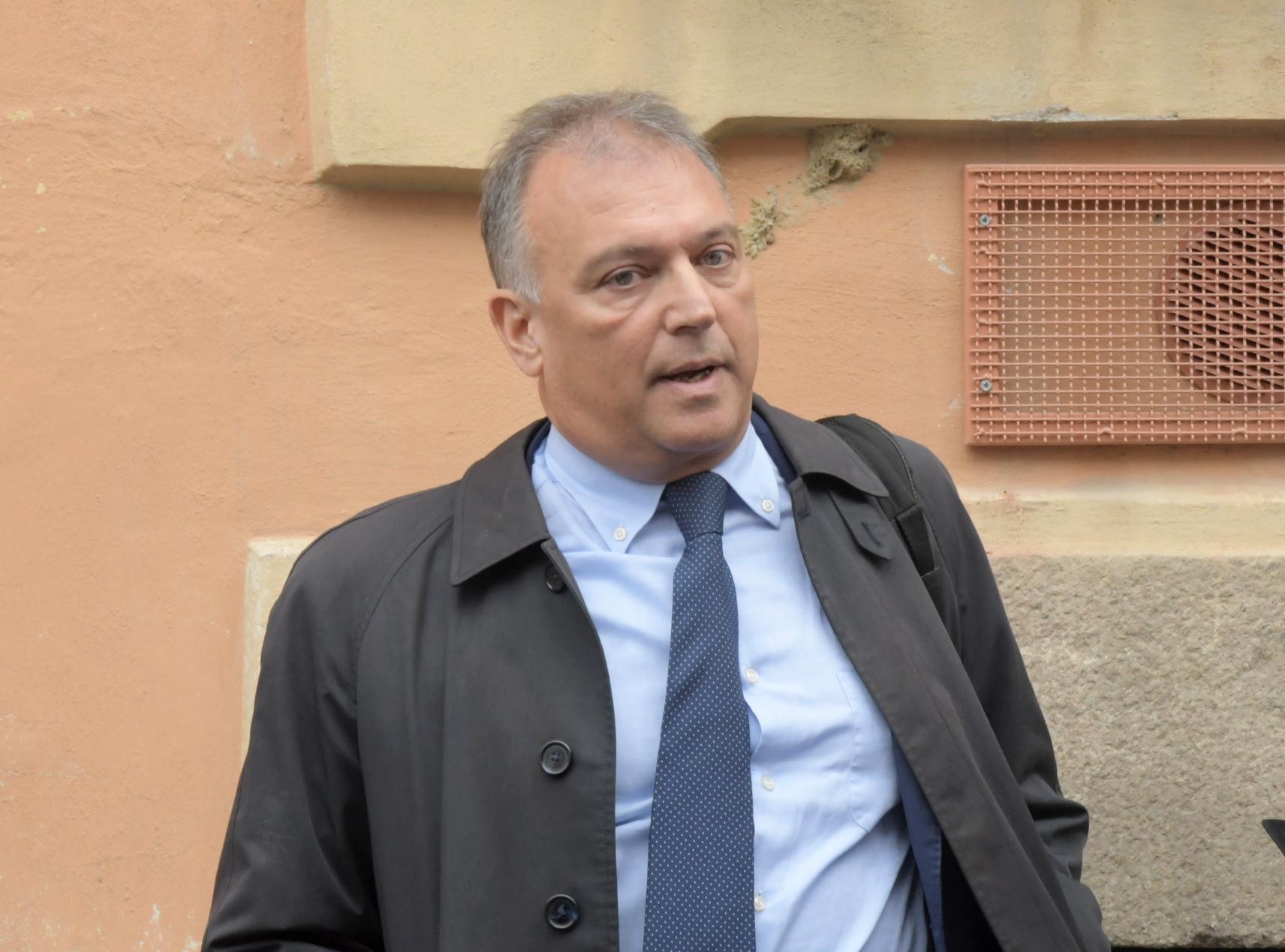 “Chiara uccisa per un segreto? Le 7mila foto porno nel pc di Stasi. Su Sempio indizi poco convincenti. Suicidi e satanismi? Voci”