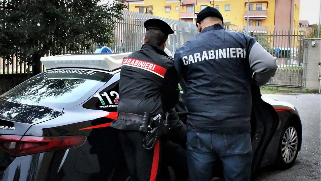 Lecco, ricercato in tutta Europa per guida in stato di ebbrezza: arrestato clochard rumeno Lecco, ricercato in tutta Europa per guida in stato di ebbrezza: arrestato clochard rumeno