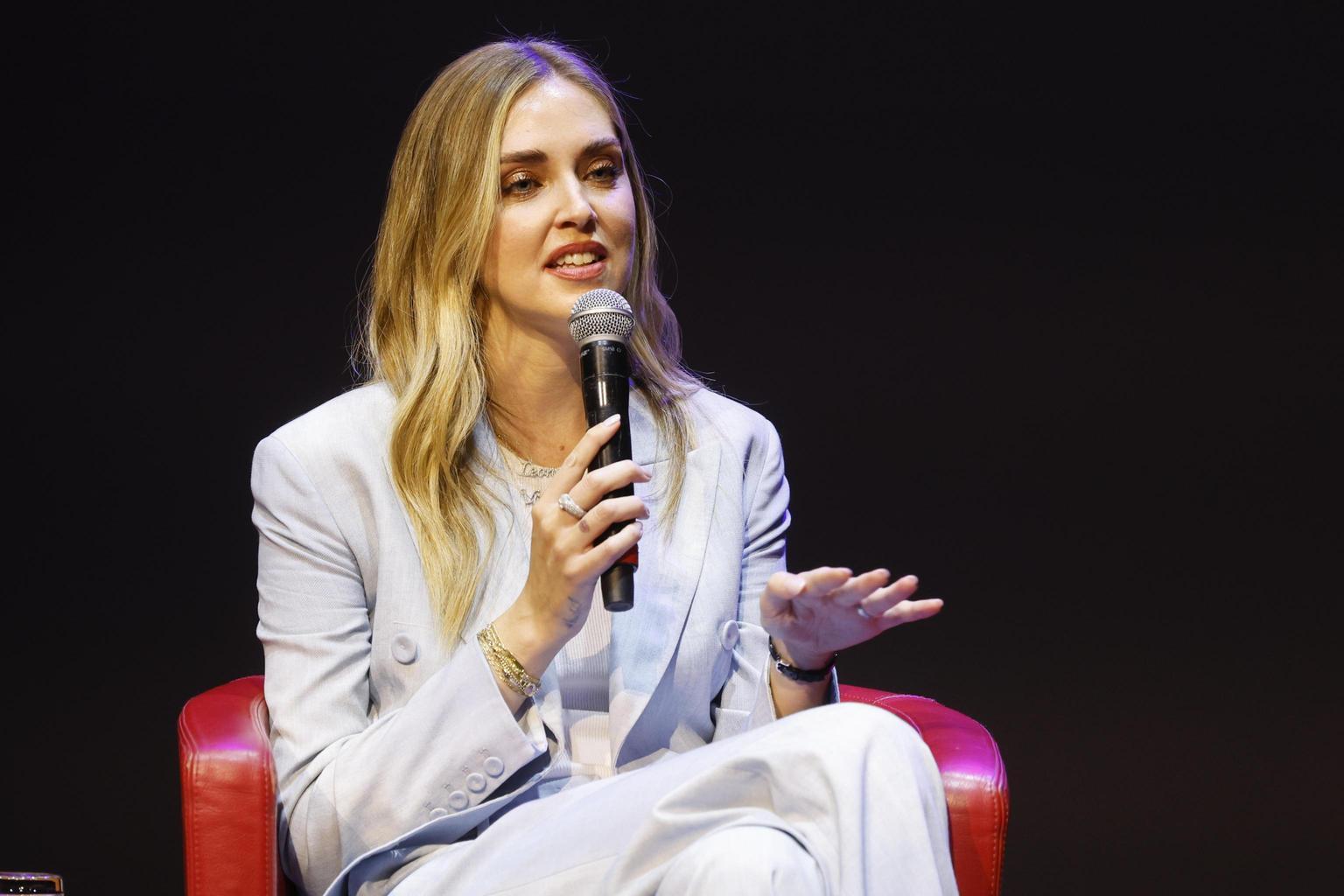 Chiara Ferragni e Fenice in rosso di 3,4 milioni: “Ora in campo per rilancio del brand, prevista crescita nel 2025” Chiara Ferragni e Fenice in rosso di 3,4 milioni: “Ora in campo per rilancio del brand, prevista crescita nel 2025”