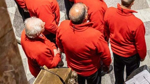 Il coro fondato nel 1975 dal maestro Umberto Romani festeggia i primi 50 anni di vita Il coro fondato nel 1975 dal maestro Umberto Romani festeggia i primi 50 anni di vita