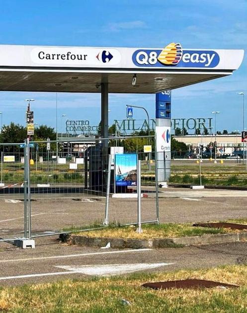 Distributore a fuoco: "L’impianto riapre a partire da ottobre"
