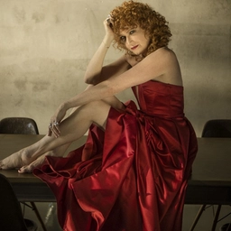 Fiorella Mannoia, il rischio (superato) di toccare le canzoni amate, l’omaggio a Pino Daniele e l’imperativo: prendere posizione