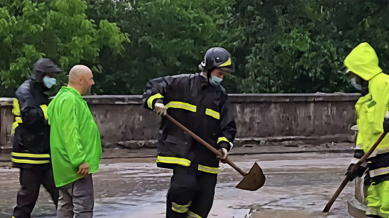 L’obiettivo dei lavori è di impedire che ad ogni precipitazione abbondante Agliate finisca sott’acqua L’obiettivo dei lavori è di impedire che ad ogni precipitazione abbondante Agliate finisca sott’acqua