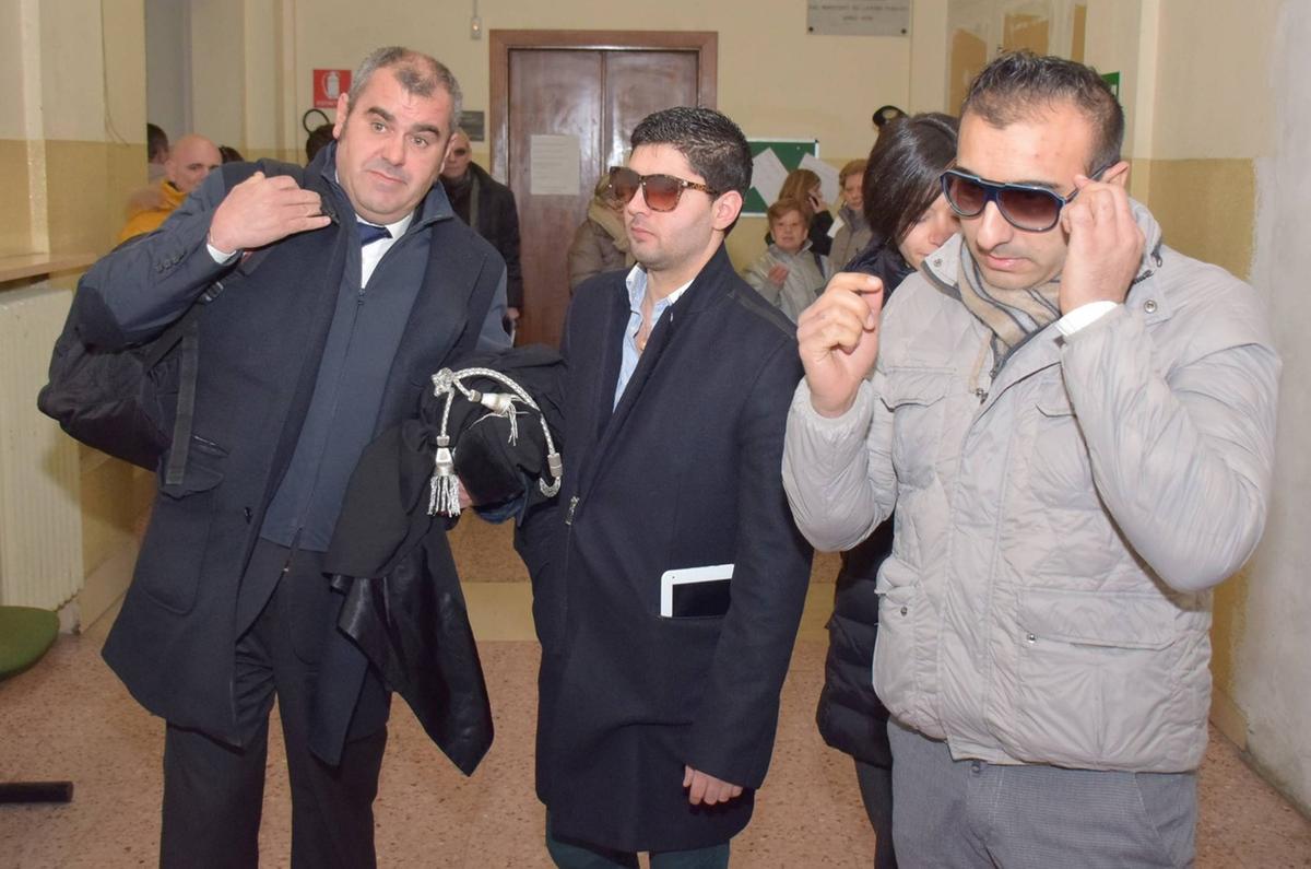 Arrestato in Svizzera Flavius Savu, il latitante condannato per il ricatto hot al santuario della Bozzola di Garlasco Arrestato in Svizzera Flavius Savu, il latitante condannato per il ricatto hot al santuario della Bozzola di Garlasco