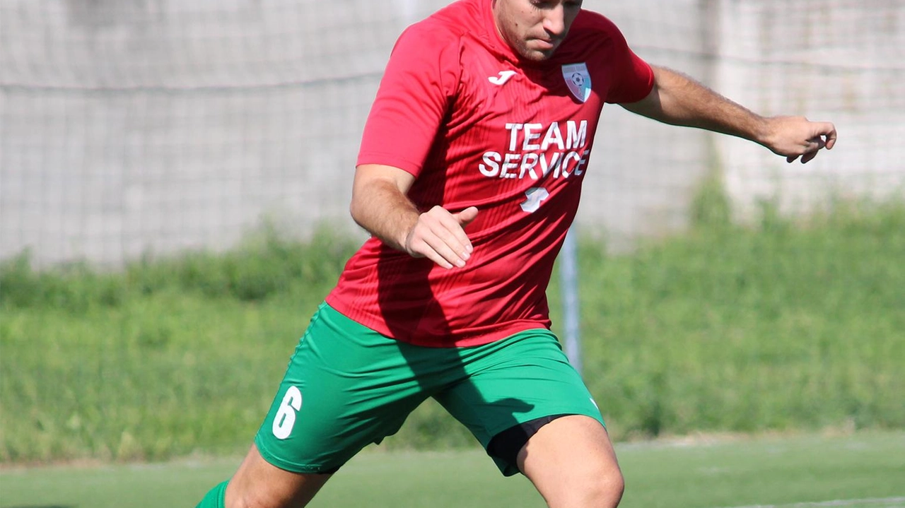 "Era un punto di riferimento non solo in campo. Dava una mano in tutto, questa era la sua seconda casa.... "Era un punto di riferimento non solo in campo. Dava una mano in tutto, questa era la sua seconda casa....