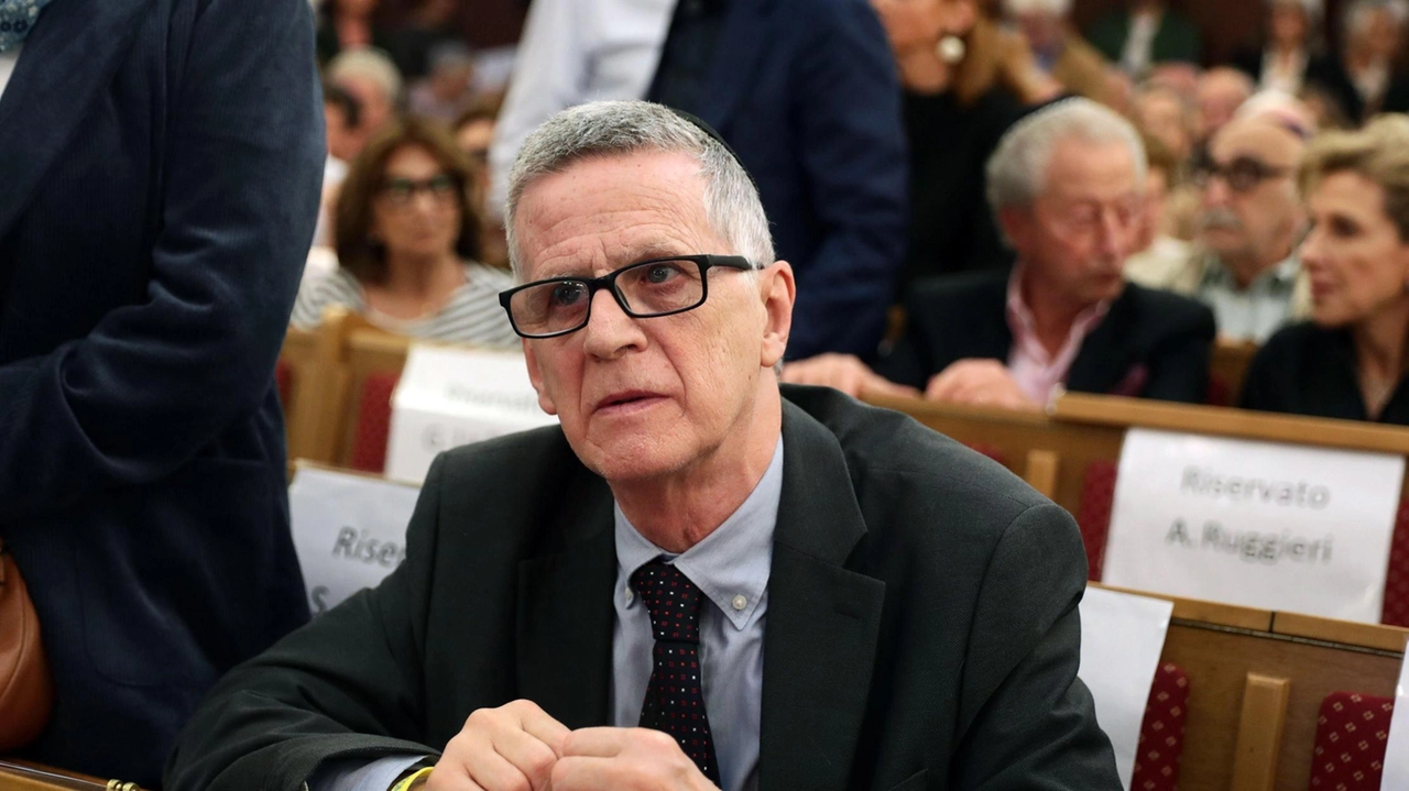 E domani le celebrazioni in piazzale Loreto, assente il sindaco Beppe Sala, presenzia Scavuzzo. Gonfalone della Regione e interventi del presidente Anpi Primo Minelli e Massimo Castoldi. E domani le celebrazioni in piazzale Loreto, assente il sindaco Beppe Sala, presenzia Scavuzzo. Gonfalone della Regione e interventi del presidente Anpi Primo Minelli e Massimo Castoldi.