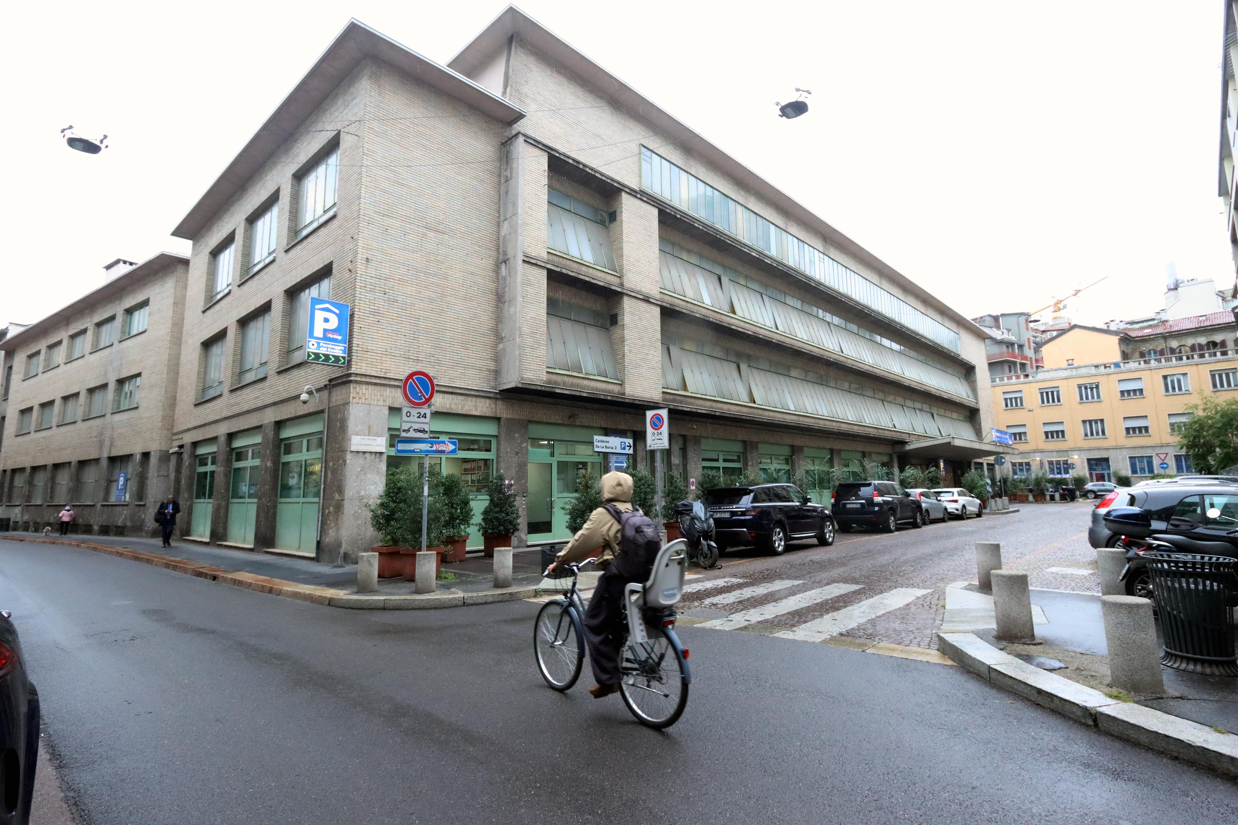 Milano, 17 cantieri stoppati “a rischio inchiesta urbanistica”: dall’ex ecomostro al Garage delle Nazioni Milano, 17 cantieri stoppati “a rischio inchiesta urbanistica”: dall’ex ecomostro al Garage delle Nazioni