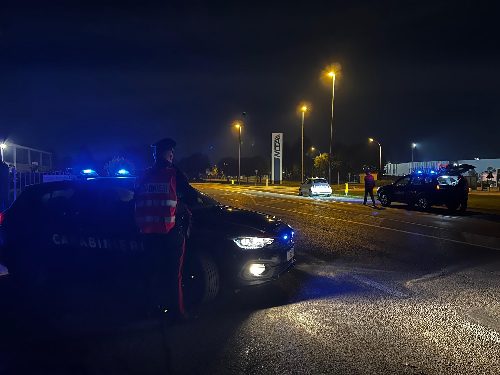 Schianto a Codogno, l’ipotesi: “Rotatoria imboccata contromano”. Auto contro ciclista: 17enne in ospedale Schianto a Codogno, l’ipotesi: “Rotatoria imboccata contromano”. Auto contro ciclista: 17enne in ospedale