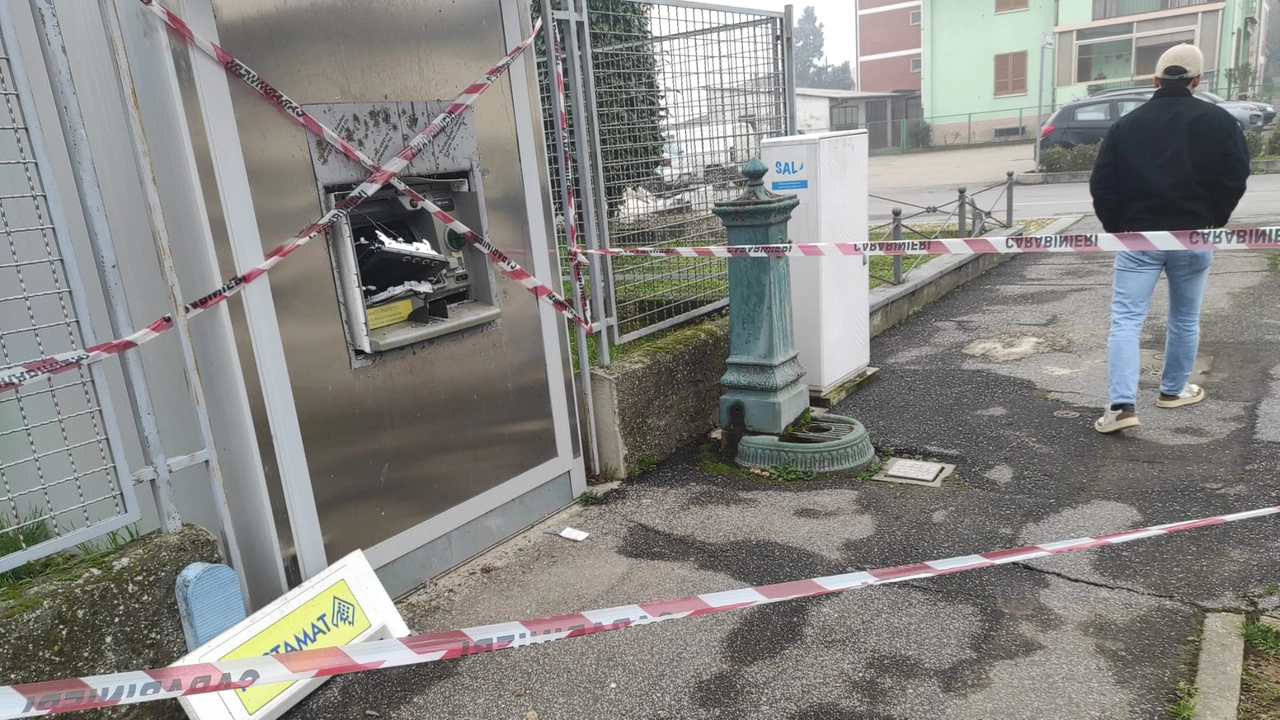 Il Postamat di Cornovecchio distrutto Il Postamat di Cornovecchio distrutto