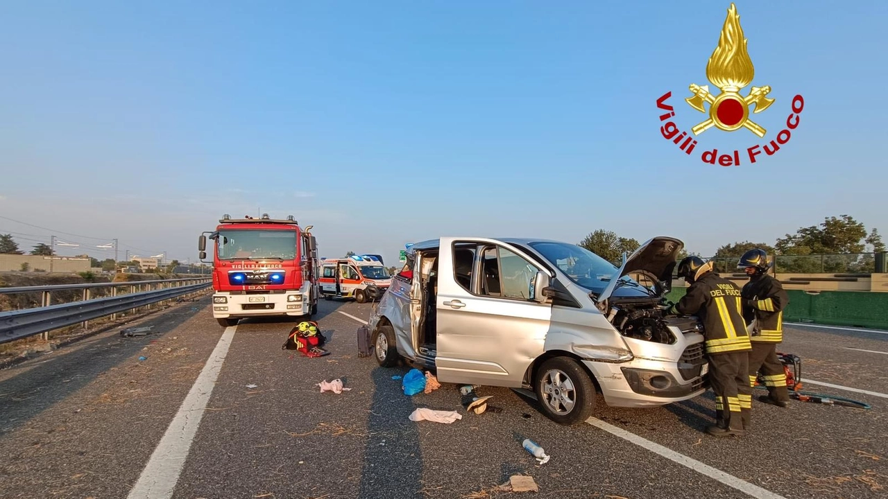 Uno dei mezzi coinvolti nell'incidente