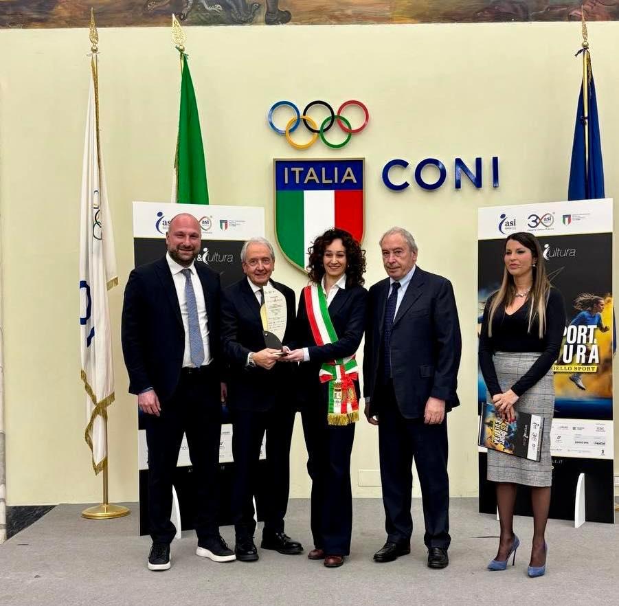 Pallacanestro Cantù, doppia festa: dopo la Serie A, il nuovo palazzetto atteso da 40 anni Pallacanestro Cantù, doppia festa: dopo la Serie A, il nuovo palazzetto atteso da 40 anni