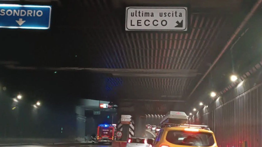 Chiuso il tunnel dell'Attraversamento Chiuso il tunnel dell'Attraversamento