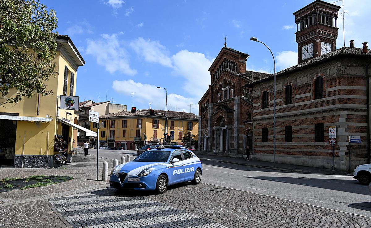 Vandalizza la statua della Madonna: giovane denunciato a Lodi Vandalizza la statua della Madonna: giovane denunciato a Lodi
